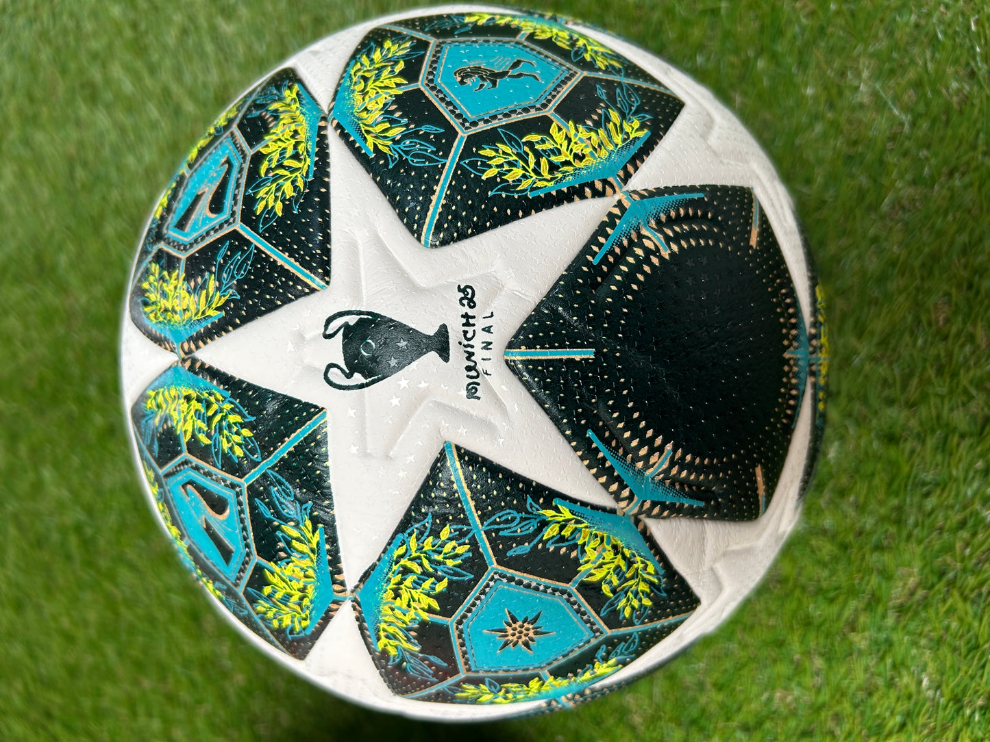Ballon ligue des champions